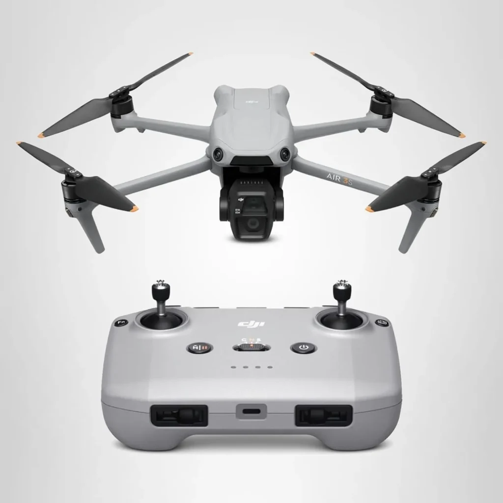 DJI Air 3S avec sa radiocommande RC-N3