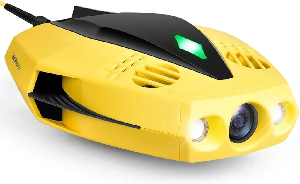 Chasing Dory, drone sous-marin jaune vu de trois quarts avec sa caméra et ses phares LED