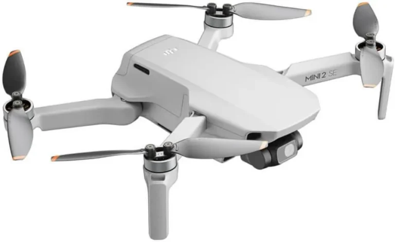 DJI Mini 2 SE déplié, vu de trois quarts