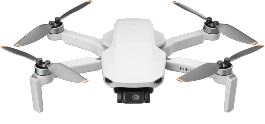 DJI Mini 4K déplié vu de face, nacelle 3 axes et hélices
